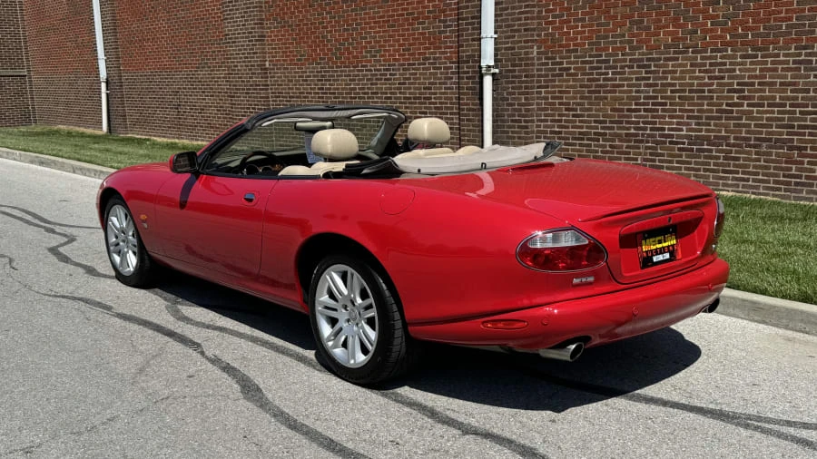 2004 Jaguar X100 XKR - Image 3 of 9