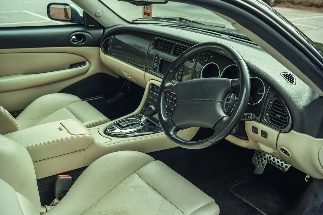 2004 Jaguar X100 XKR - Image 27 of 30