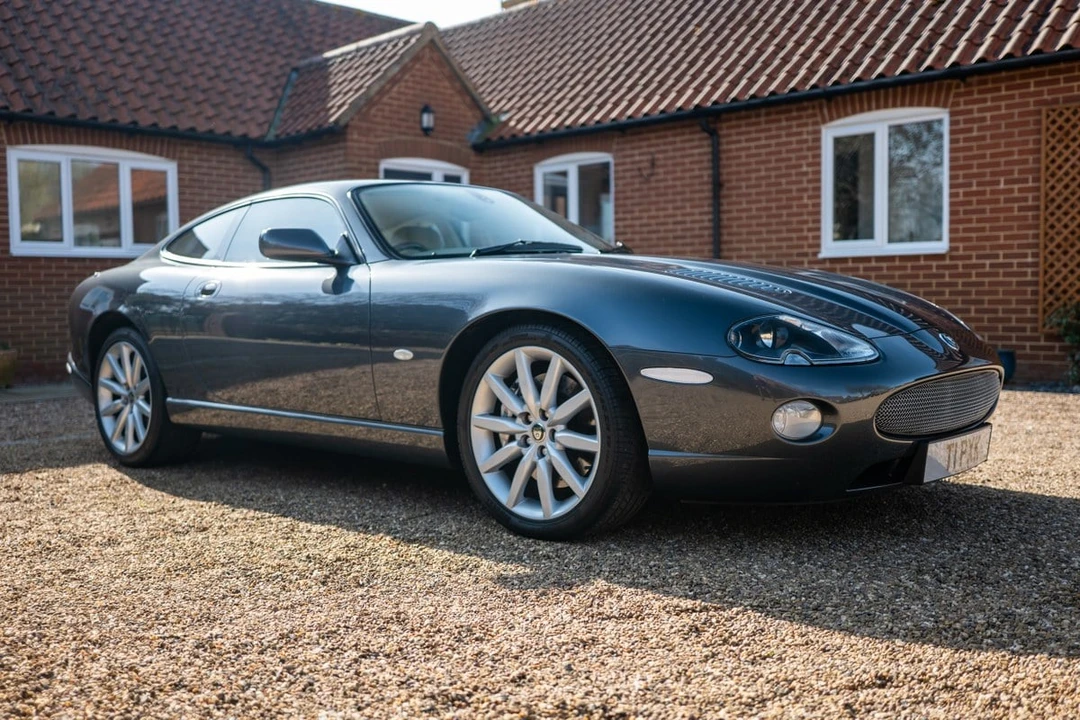 2004 Jaguar X100 XKR - Image 3 of 30