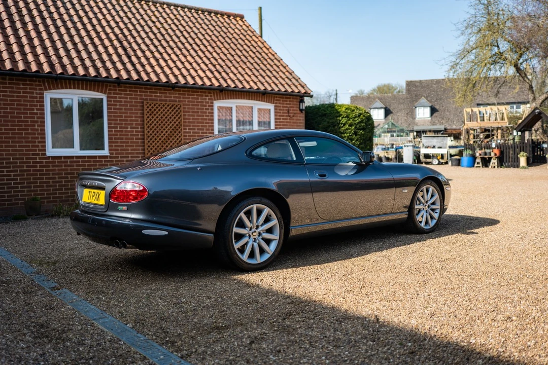 2004 Jaguar X100 XKR - Image 12 of 30