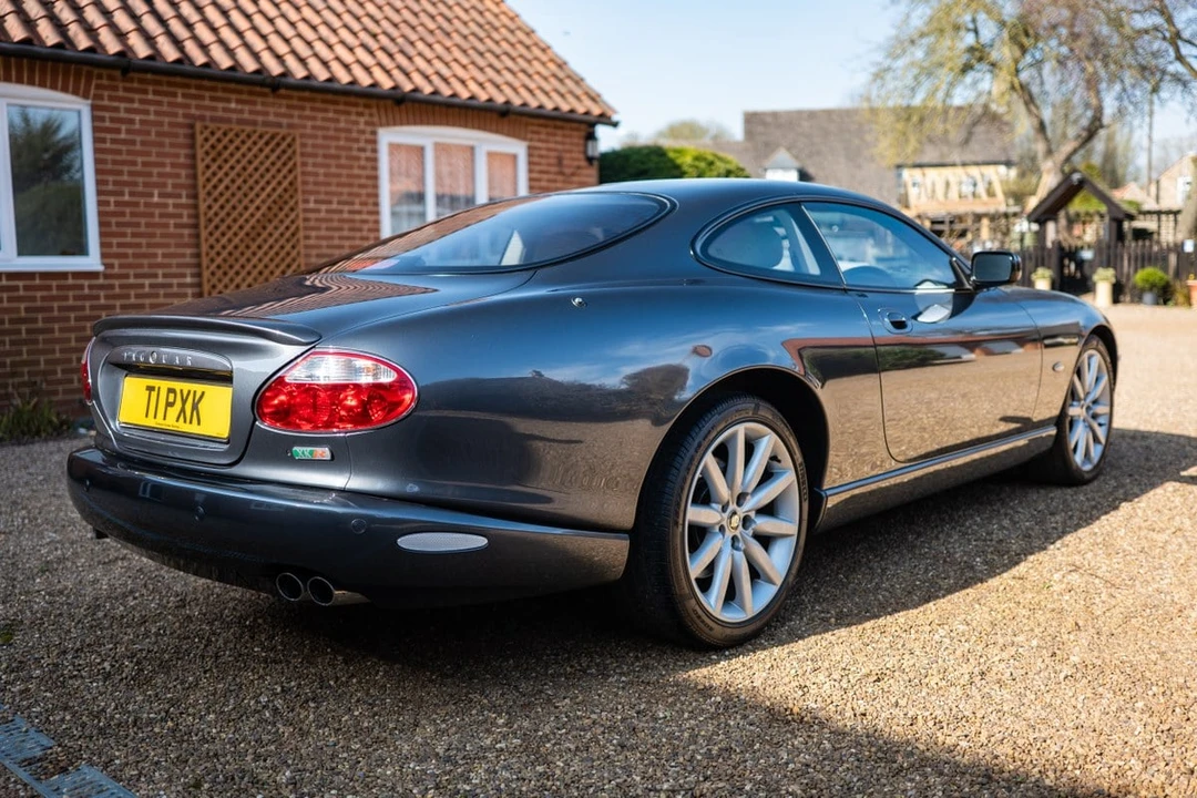 2004 Jaguar X100 XKR - Image 19 of 30