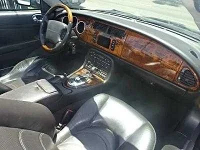 2004 Jaguar X100 XKR - Image 19 of 20