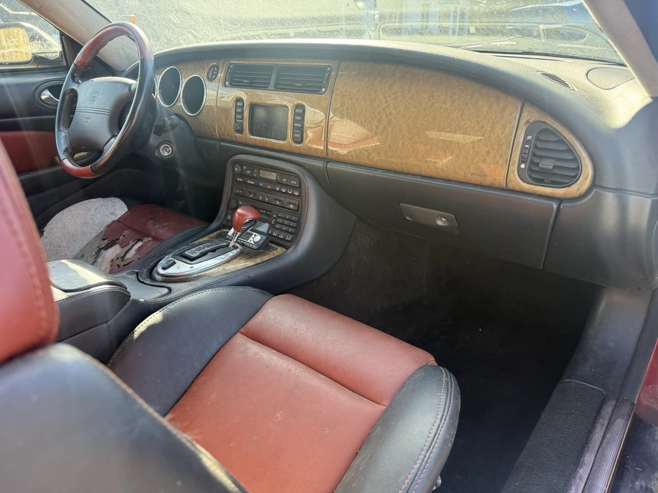 2004 Jaguar X100 XKR - Image 18 of 21