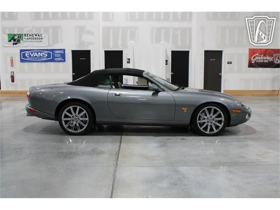 2004 Jaguar X100 XKR - Image 11 of 31