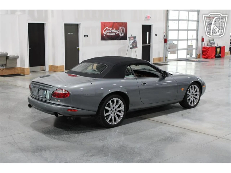 2004 Jaguar X100 XKR - Image 27 of 31