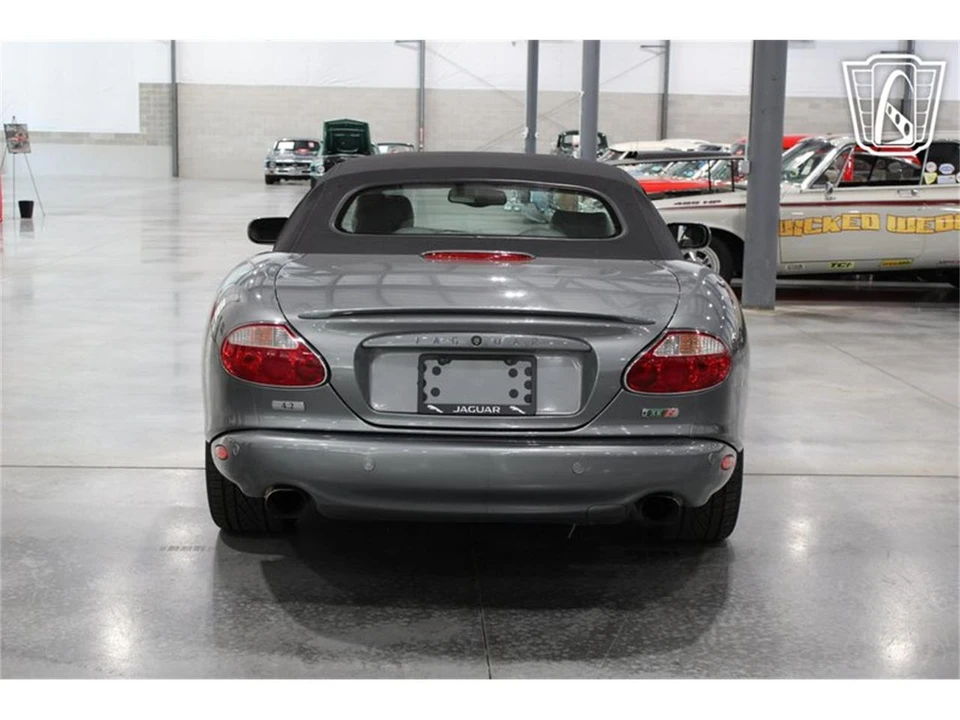 2004 Jaguar X100 XKR - Image 9 of 31