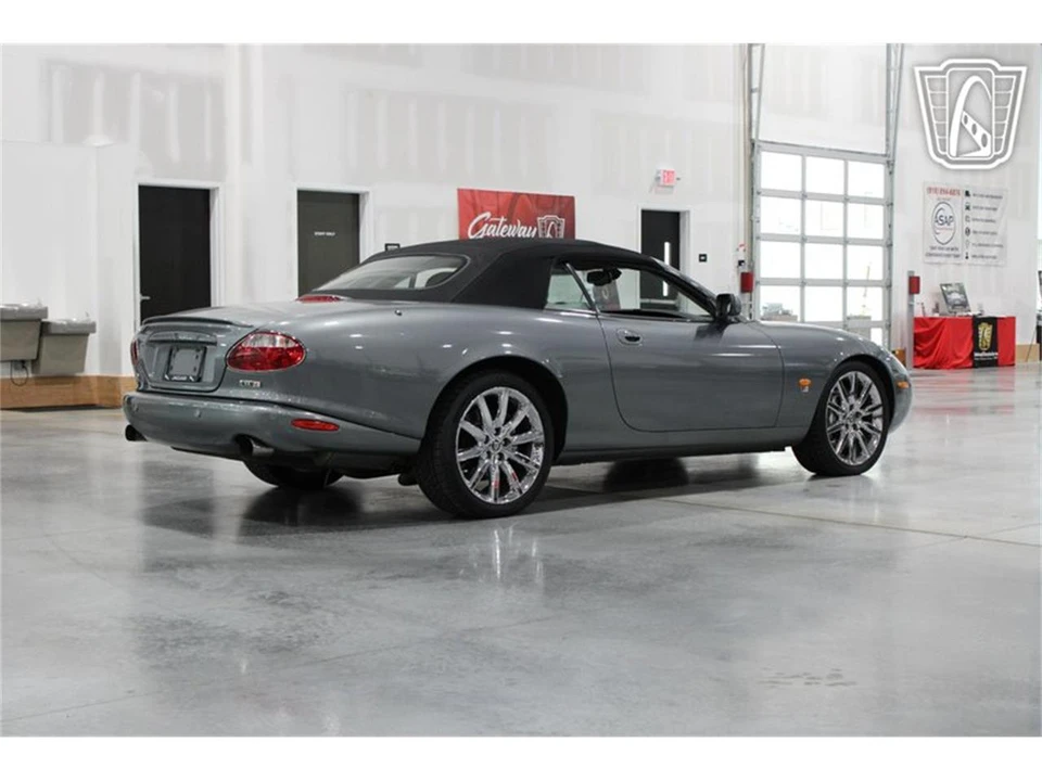 2004 Jaguar X100 XKR - Image 18 of 31