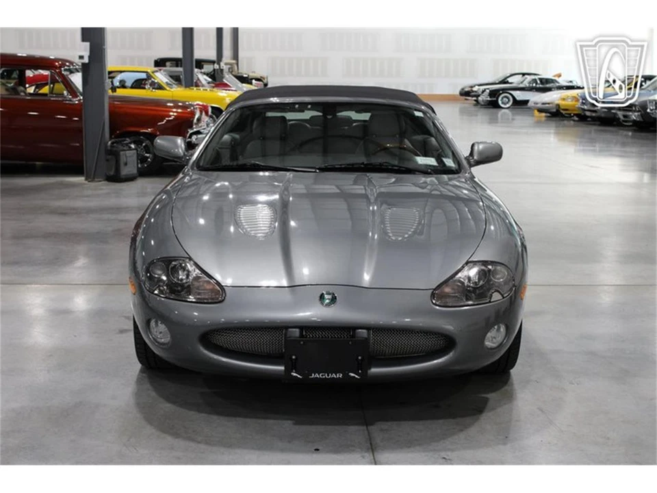 2004 Jaguar X100 XKR - Image 13 of 31