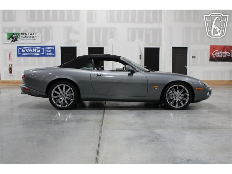 2004 Jaguar X100 XKR - Image 19 of 31
