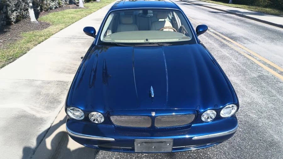 2004 Jaguar X100 XKR - Image 2 of 13