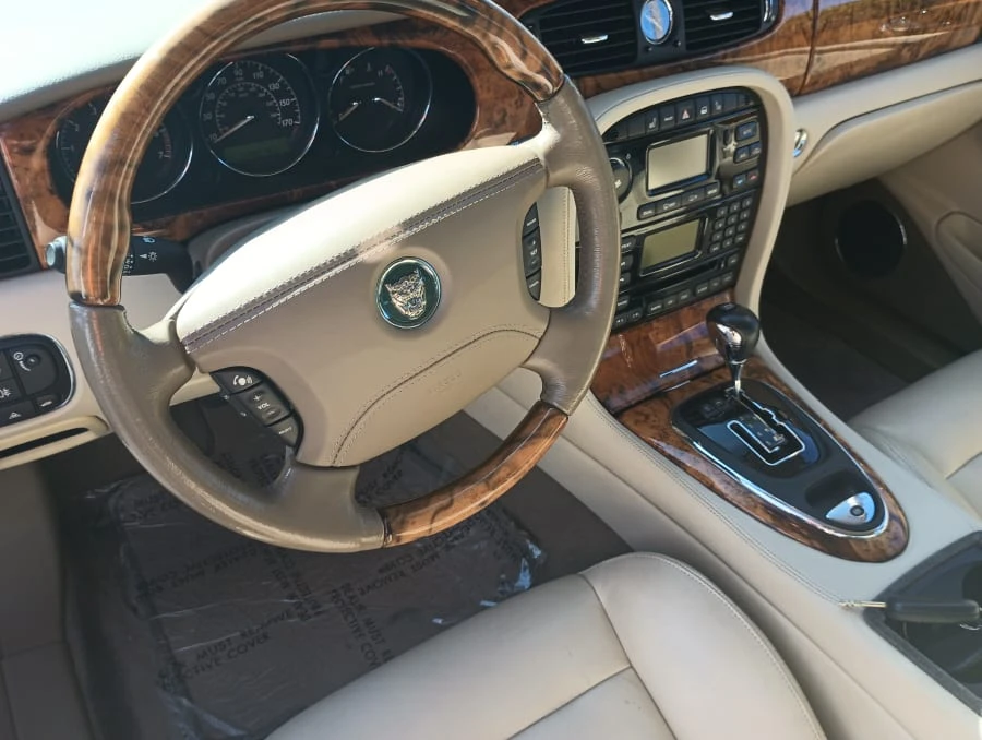 2004 Jaguar X100 XKR - Image 5 of 13