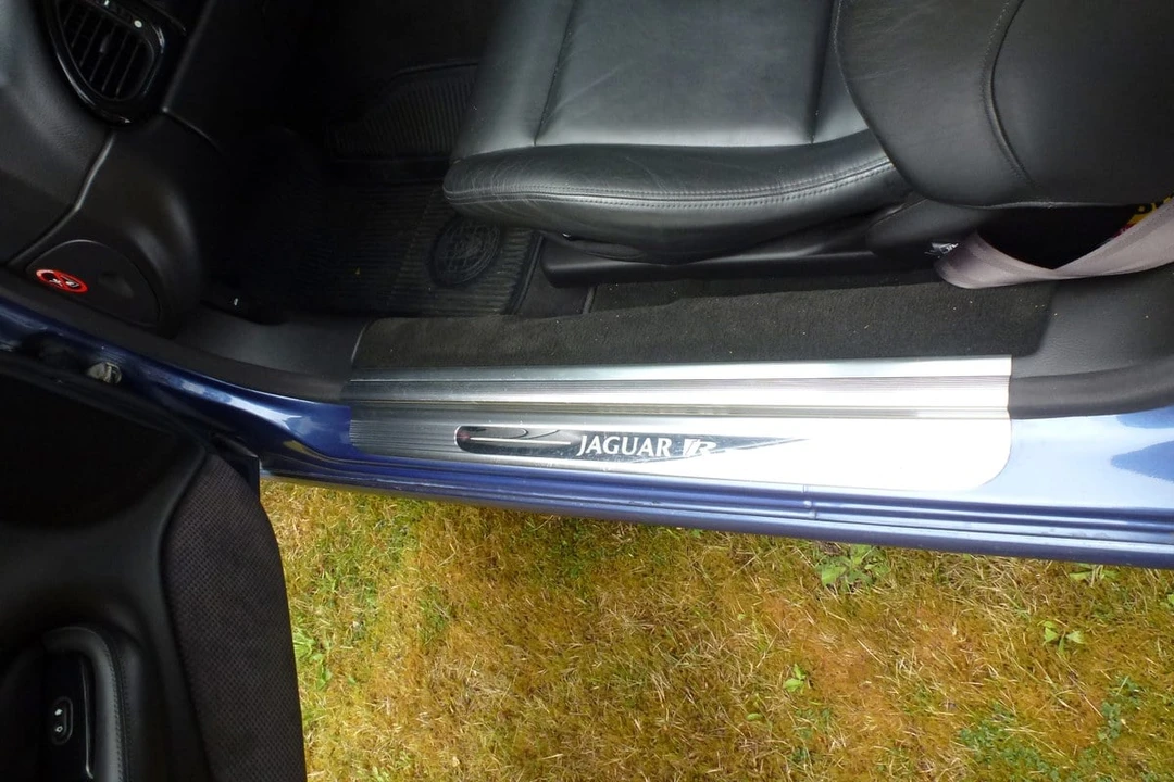 2004 Jaguar X100 XKR - Image 13 of 30