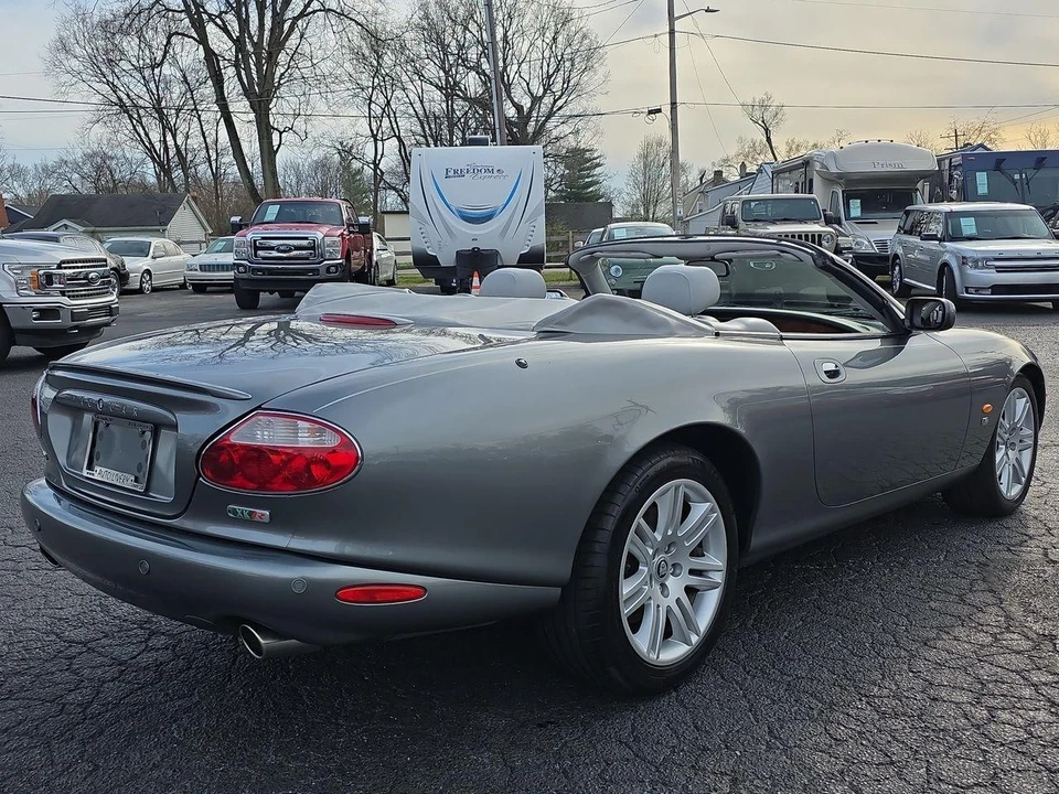 2004 Jaguar X100 XKR - Image 2 of 31