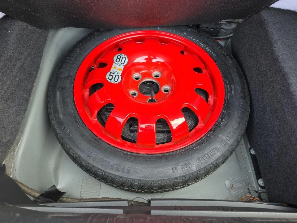 2004 Jaguar X100 XKR - Image 30 of 31
