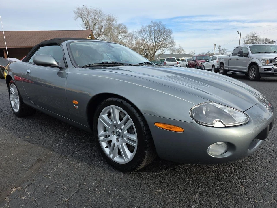 2004 Jaguar X100 XKR - Image 18 of 31