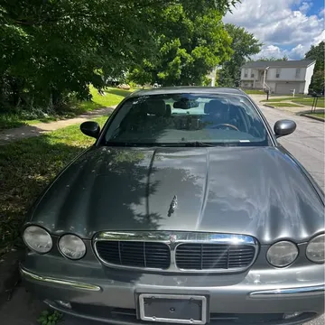 2004 Jaguar XJ8