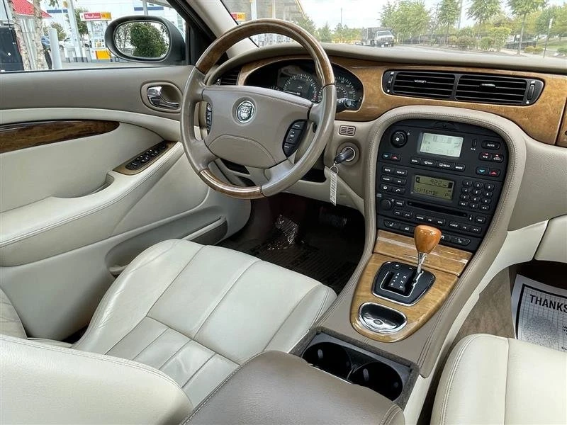 2004 Jaguar S-Type 2nd Gen - Image 9 of 20