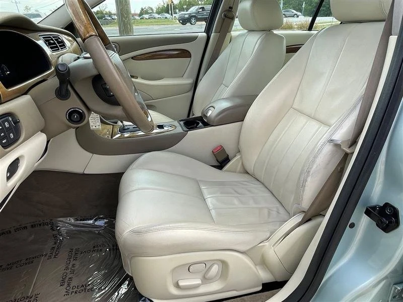 2004 Jaguar S-Type 2nd Gen - Image 11 of 20