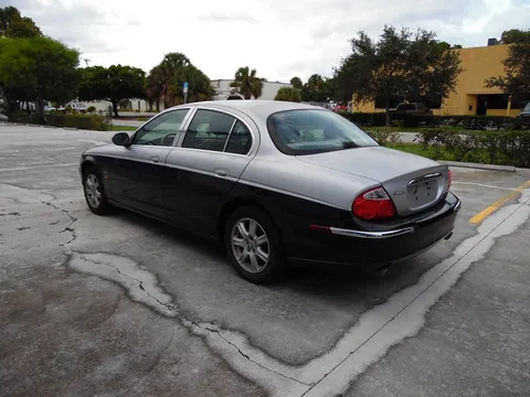 2004 Jaguar S-Type 2nd Gen - Image 4 of 18