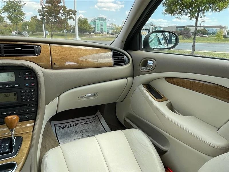 2004 Jaguar S-Type 2nd Gen - Image 10 of 20