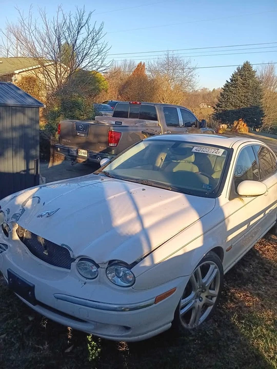 2004 Jaguar S-Type 2nd Gen - Image 4 of 4