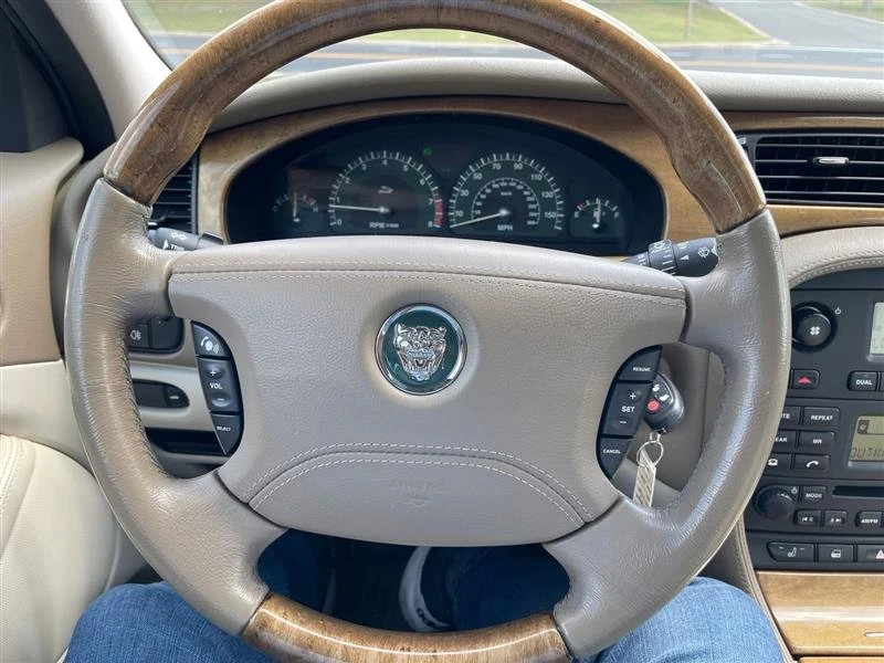 2004 Jaguar S-Type 2nd Gen - Image 15 of 20