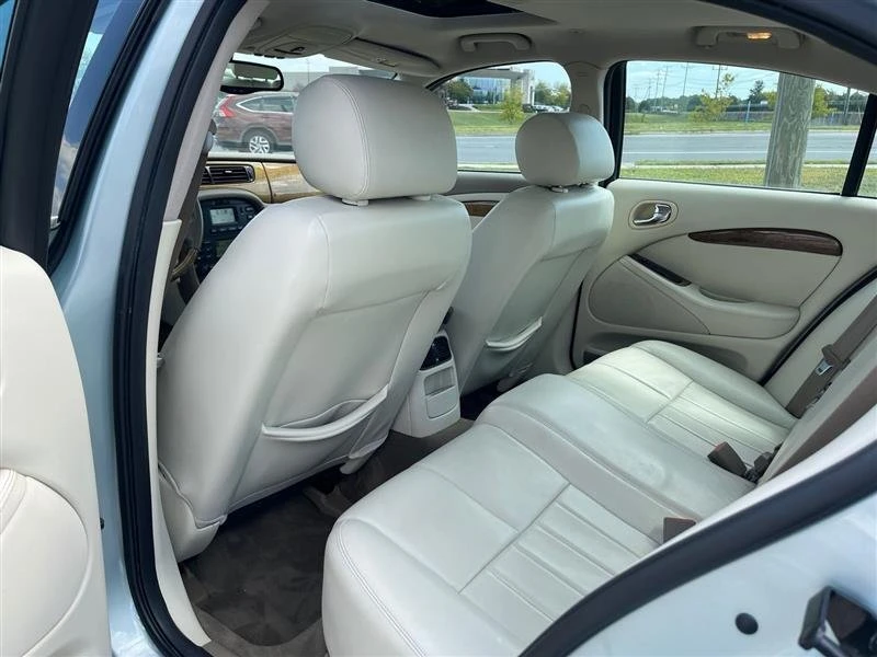 2004 Jaguar S-Type 2nd Gen - Image 13 of 20