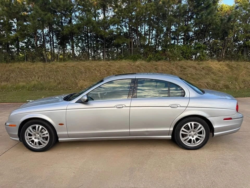 2004 Jaguar S-Type 2nd Gen - Image 6 of 10