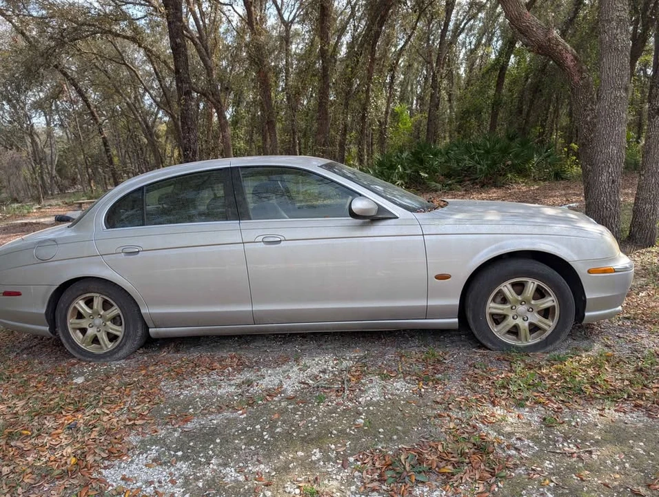 2004 Jaguar S-Type 2nd Gen - Image 2 of 6
