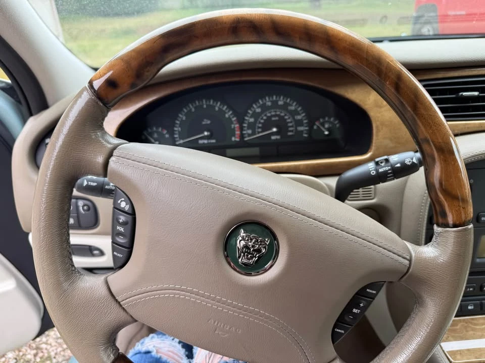 2004 Jaguar S-Type 2nd Gen - Image 14 of 20
