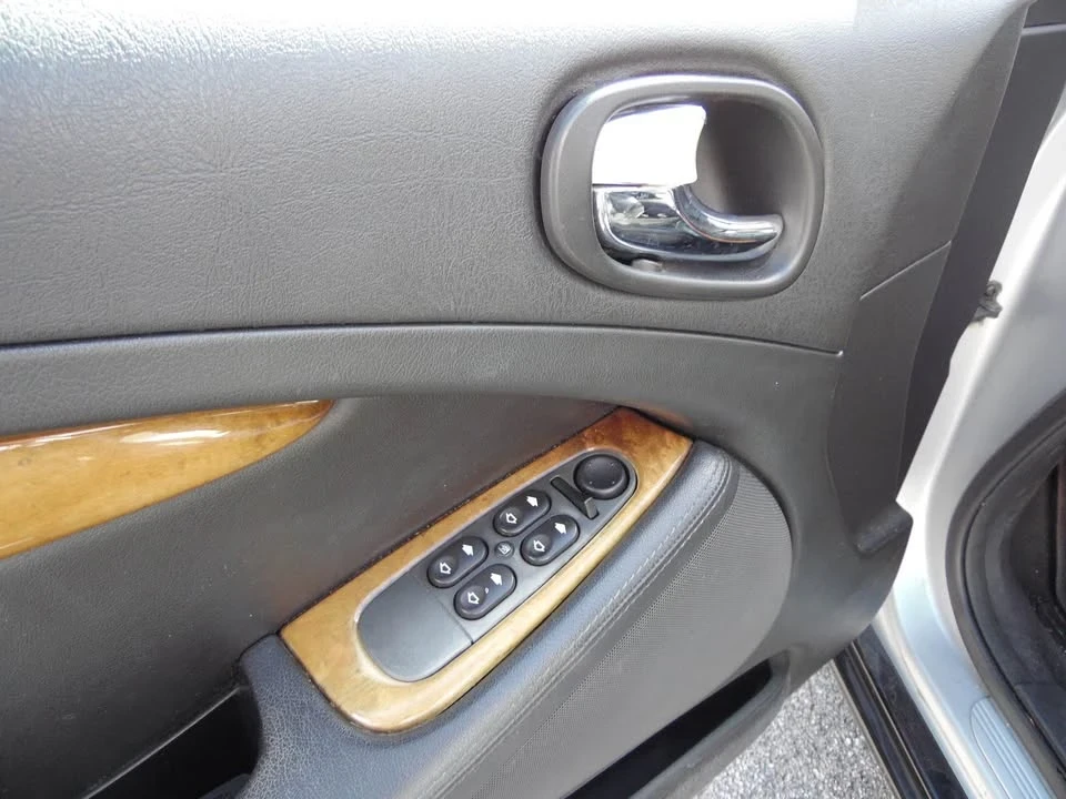 2004 Jaguar S-Type 2nd Gen - Image 15 of 20