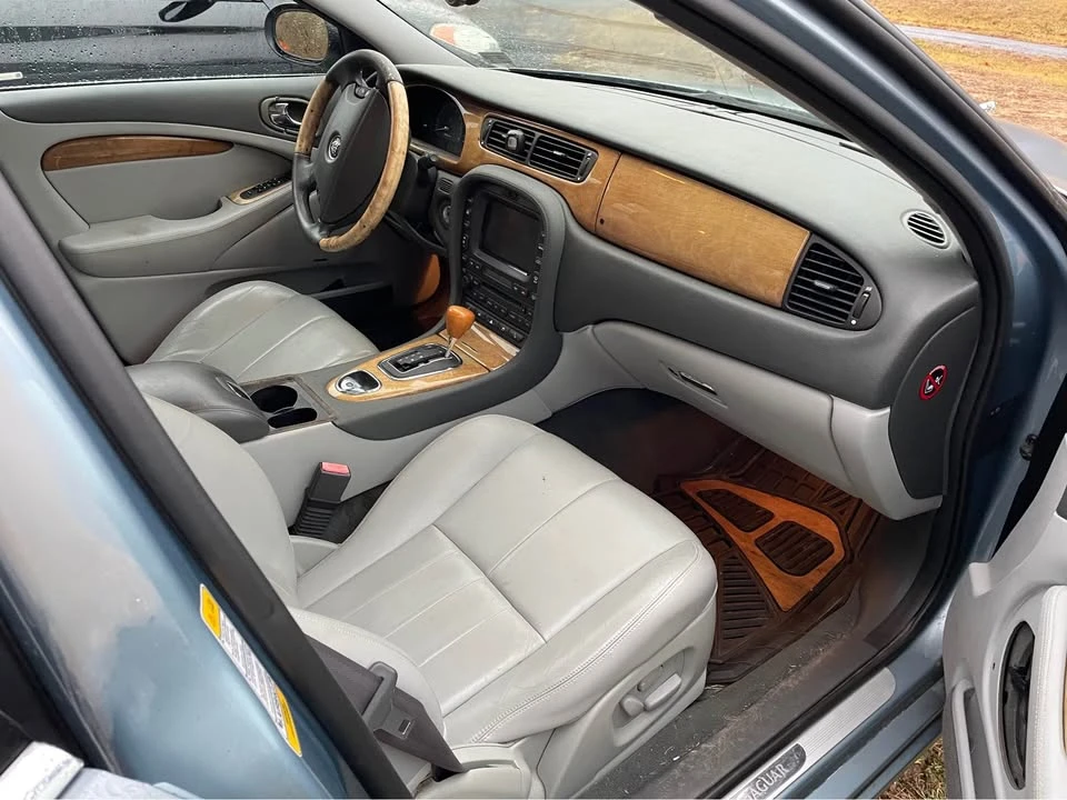 2004 Jaguar S-Type 2nd Gen - Image 10 of 10