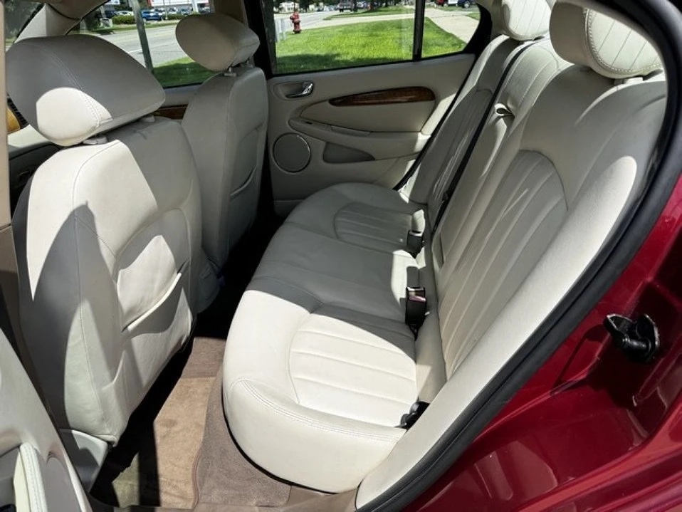 2004 Jaguar X-Type - Image 10 of 20