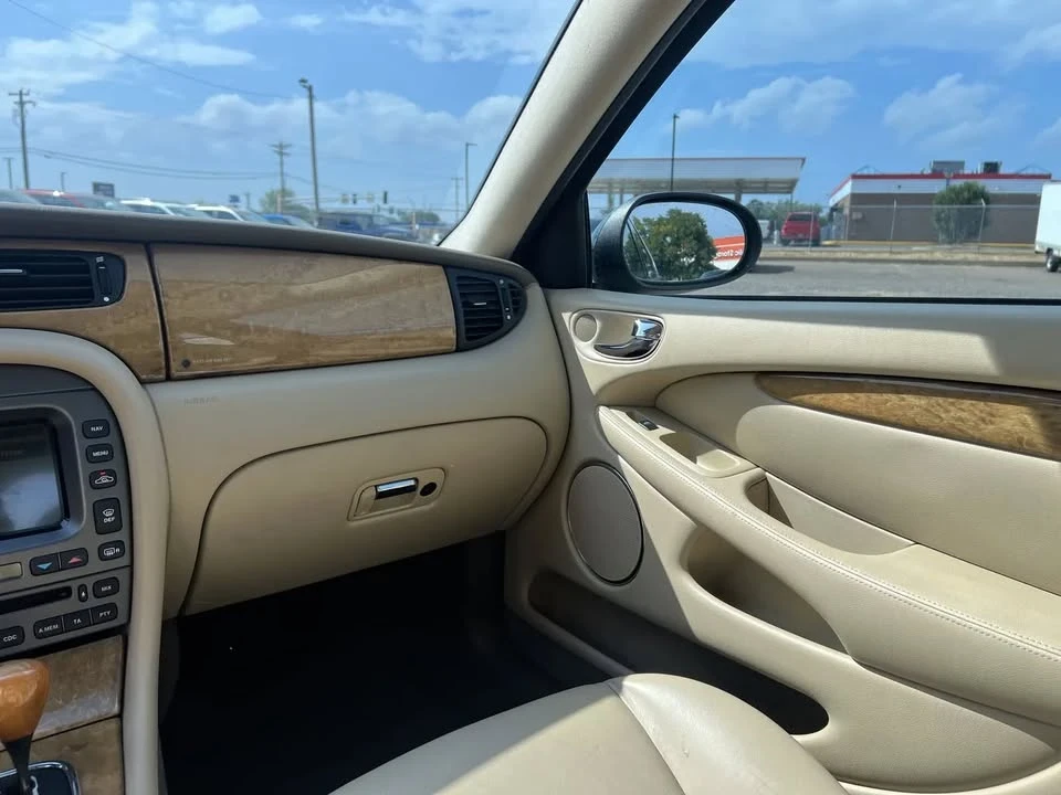 2004 Jaguar X-Type - Image 11 of 13