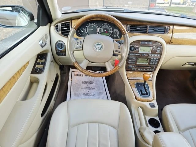 2004 Jaguar X-Type - Image 10 of 18