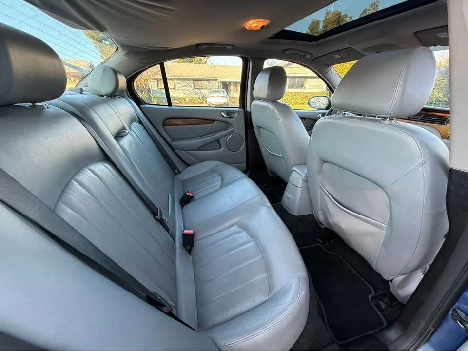 2004 Jaguar X-Type - Image 17 of 19