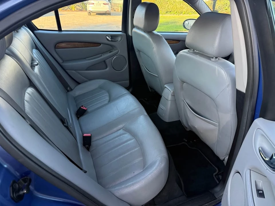 2004 Jaguar X-Type - Image 18 of 19