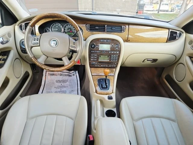 2004 Jaguar X-Type - Image 9 of 18