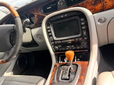 2004 Jaguar X-Type - Image 3 of 5