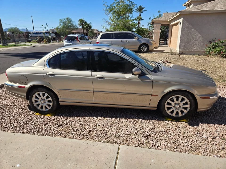 2004 Jaguar X-Type - Image 2 of 10