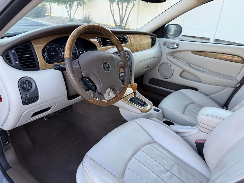 2004 Jaguar X-Type - Image 9 of 19
