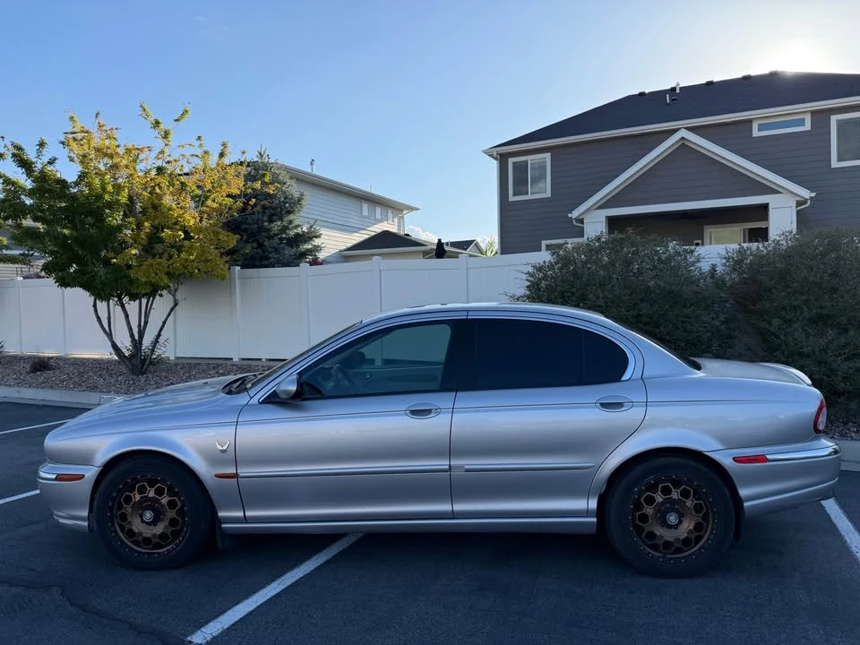 2004 Jaguar X-Type - Image 2 of 19