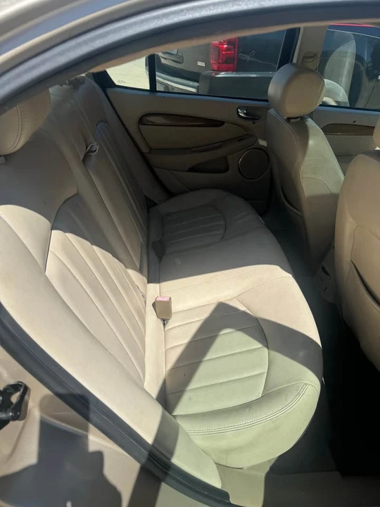 2004 Jaguar X-Type - Image 5 of 6