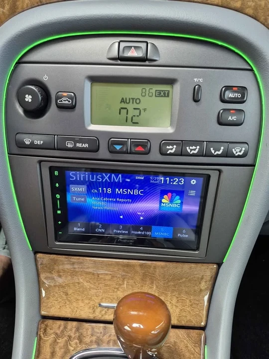 2004 Jaguar X-Type - Image 10 of 12