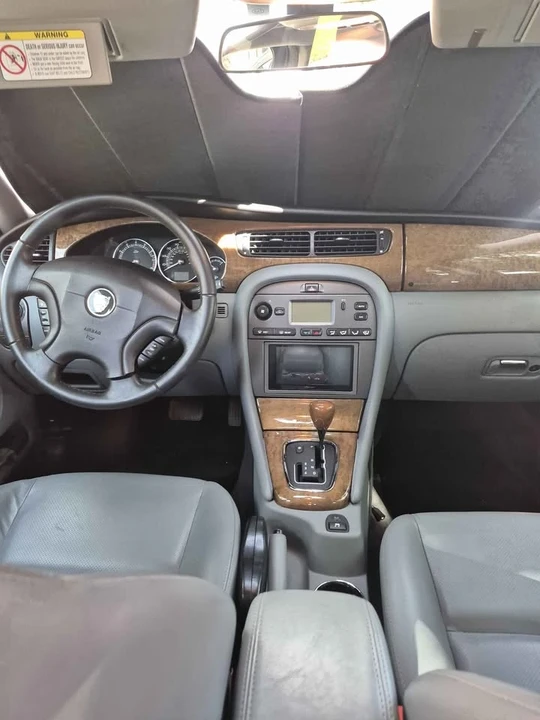 2004 Jaguar X-Type - Image 4 of 12