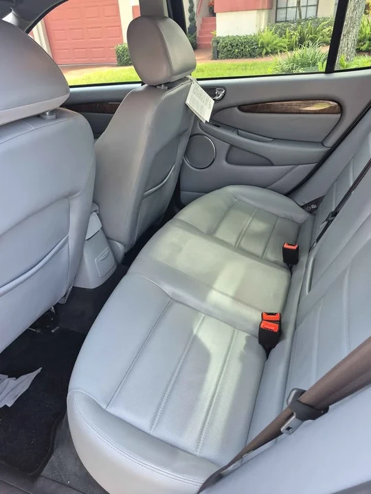 2004 Jaguar X-Type - Image 9 of 12