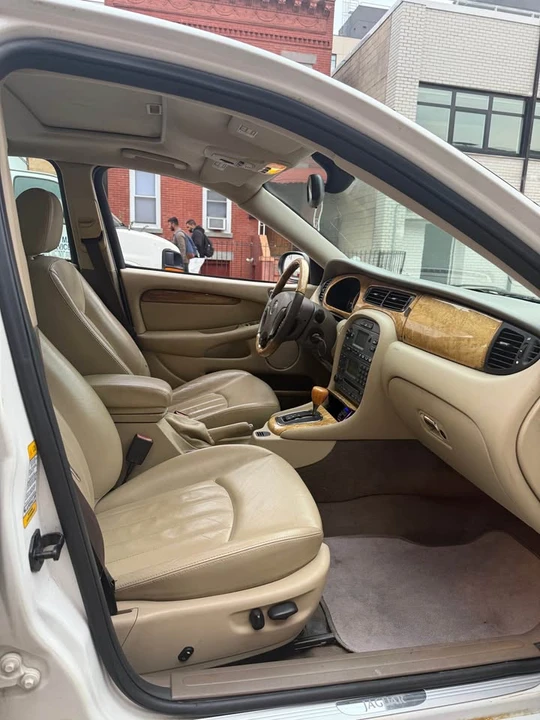 2004 Jaguar X-Type - Image 13 of 18