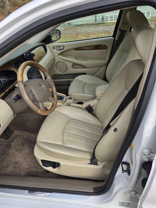 2004 Jaguar X-Type - Image 6 of 7