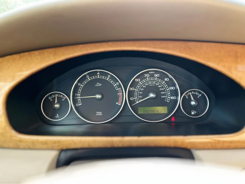 2004 Jaguar X-Type - Image 8 of 18