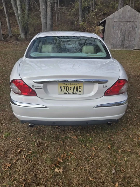 2004 Jaguar X-Type - Image 2 of 7